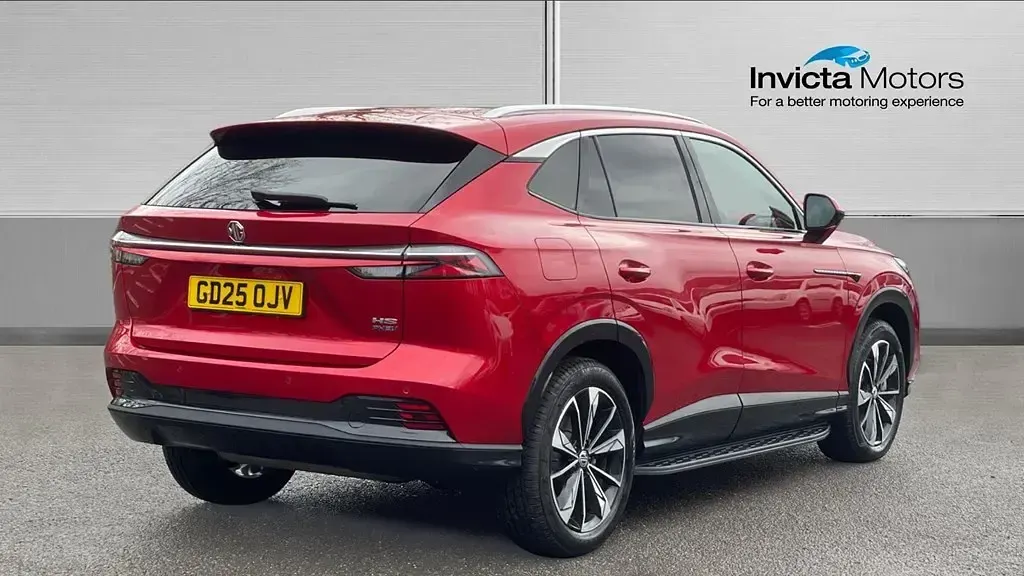 Usado MG HS SE 299 CV (219 kW) 2025 Rojo SUV