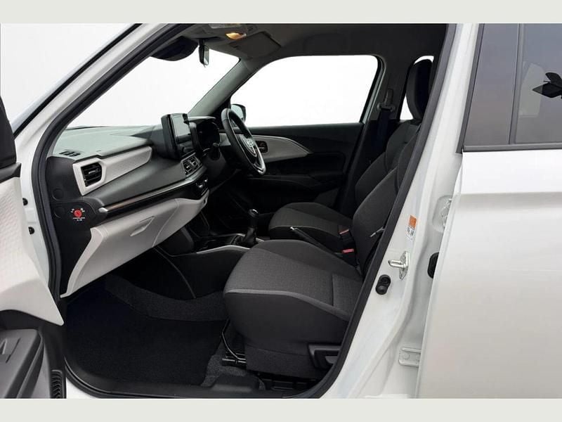 New Suzuki Swift 82 HP (60 kW) 2026 Blue Hatchback