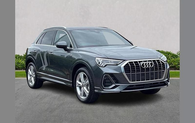 Other New 2025 Audi Q3 S-Line SUV | £38,099 (Fair price) - Image 1/4