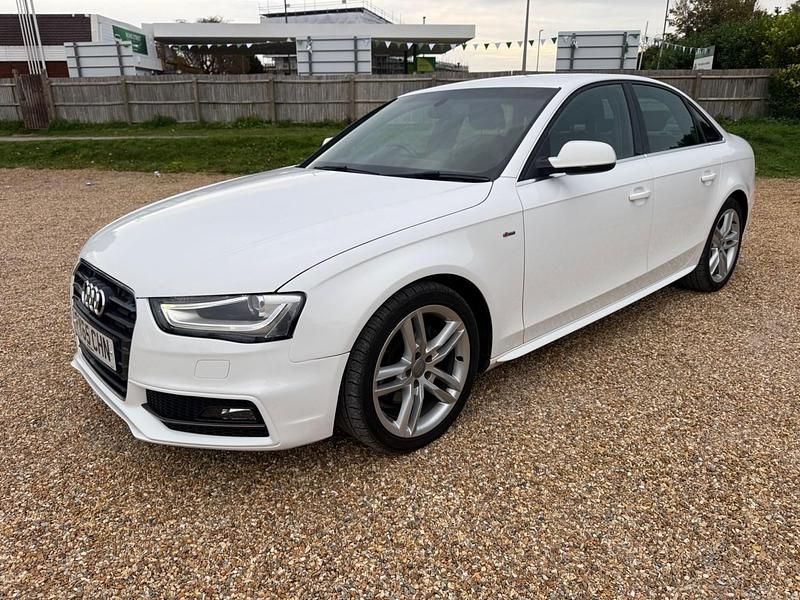 Used Audi A4 S-Line 150 HP (110 kW) 2015 White Sedan