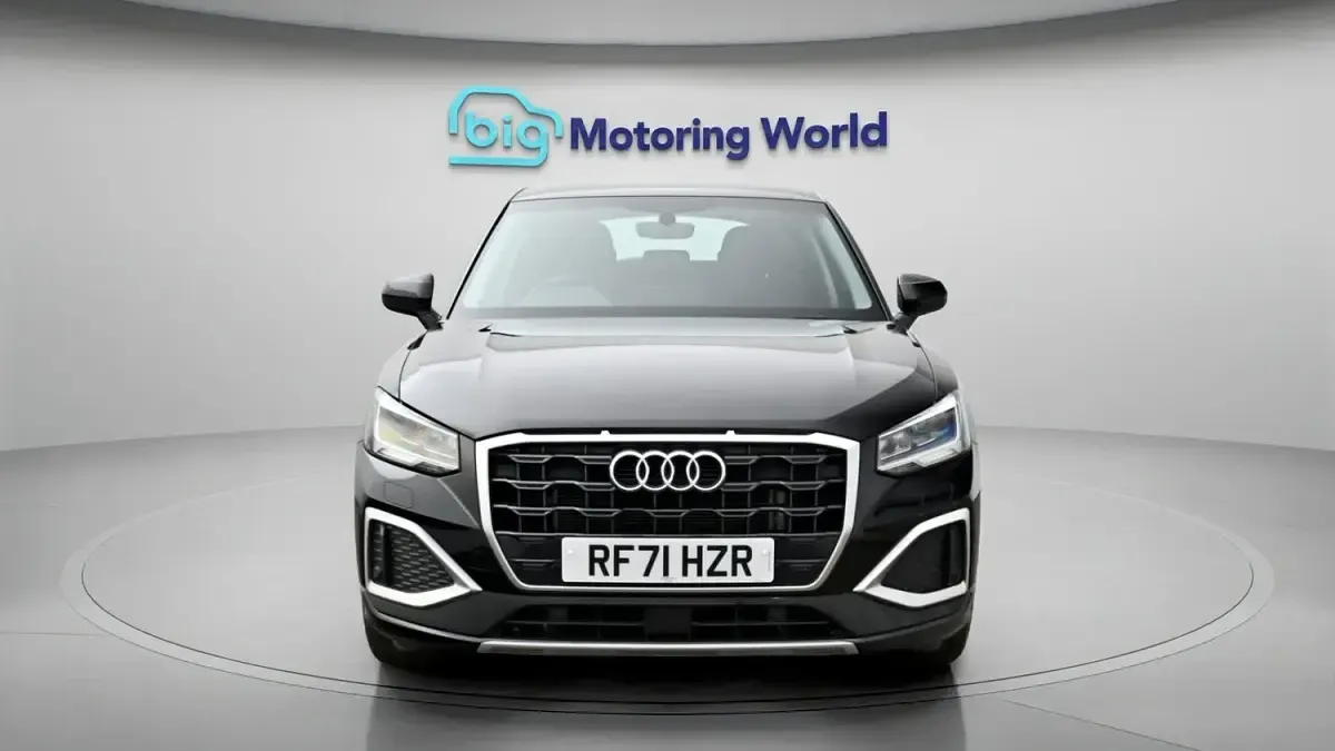 Begagnad Audi Q2 Sport 148 HK (108 kW) 2022 Svart SUV