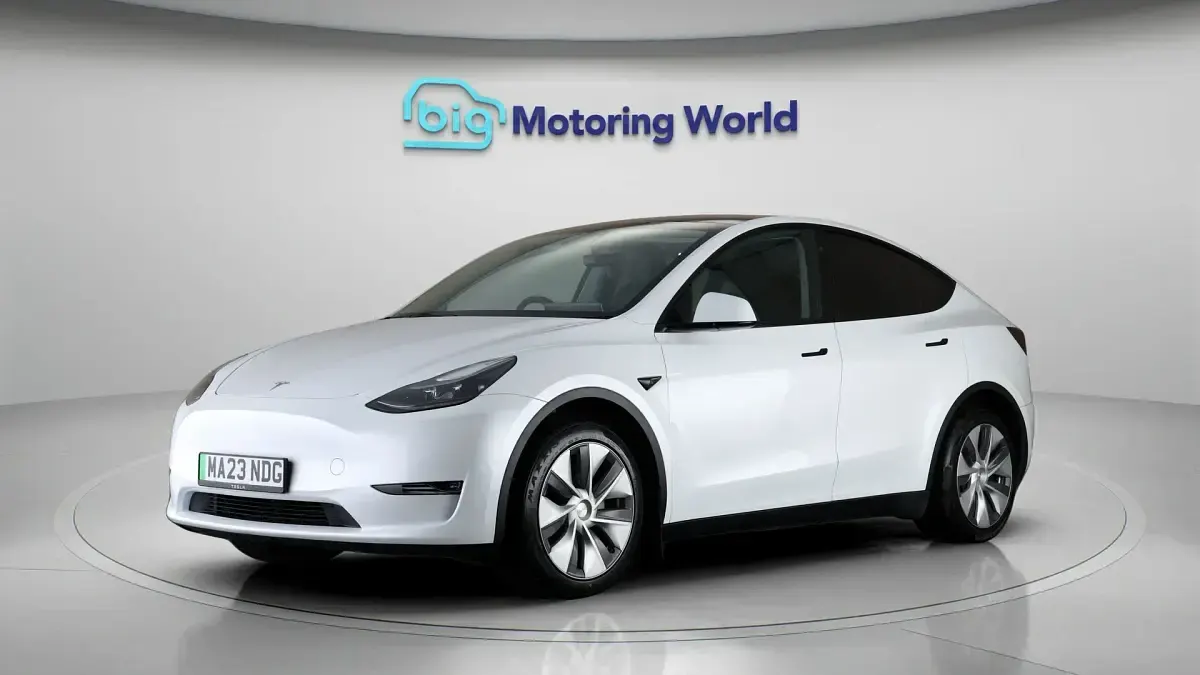 Usado Tesla Model Y Long Range AWD 378 kW (514 HP) 2023 Branco SUV