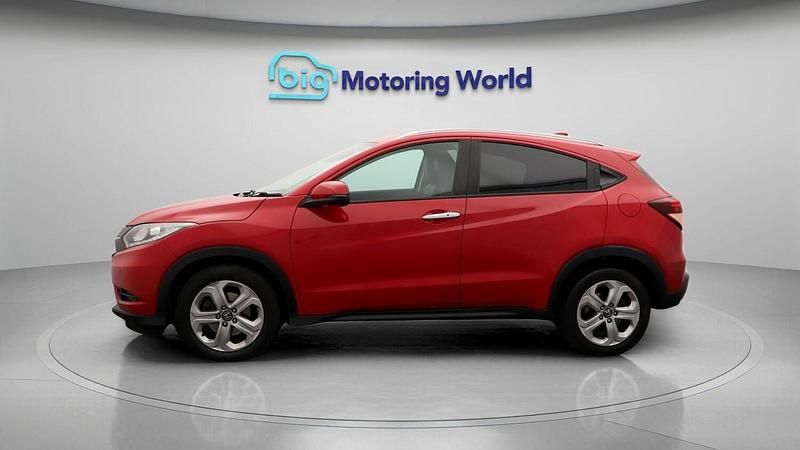 Used Honda HR-V EX 130 HP (95 kW) 2017 Red SUV