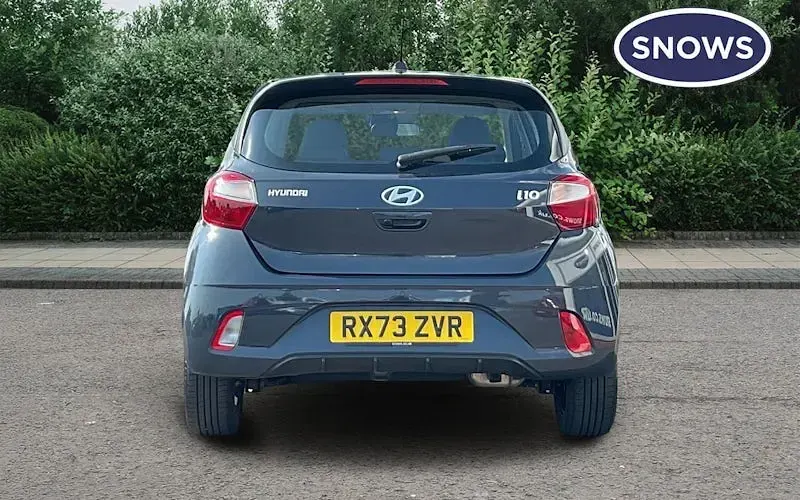 Used Hyundai i10 Advanced 84 HP (61 kW) 2023 Grey Hatchback