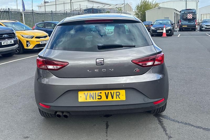 Used Seat Leon FR 150 HP (110 kW) 2015 Grey Hatchback