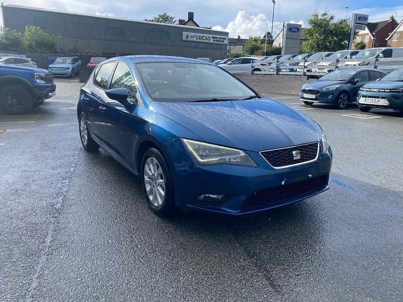 Blue Used 2014 Seat Leon SE Hatchback | £6,990 (Fair price) - Image 1/4