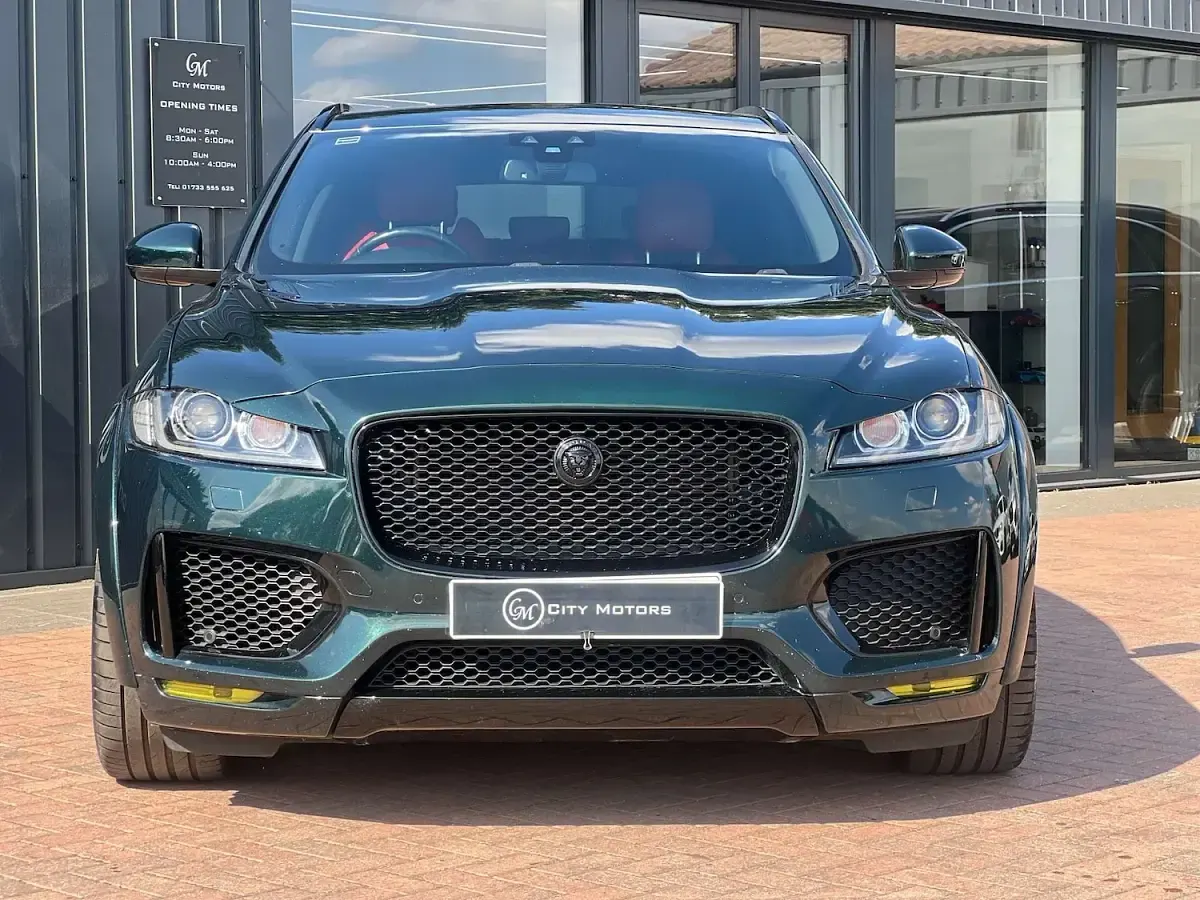 Used Jaguar F-Pace S 300 HP (220 kW) 2018 Green SUV