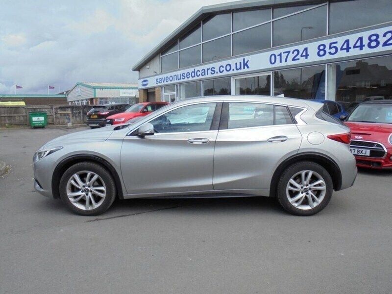 Silver Used 2016 Infiniti Q30 Business Executive Hatchback | £6,994 (Fair price) - Image 1/4