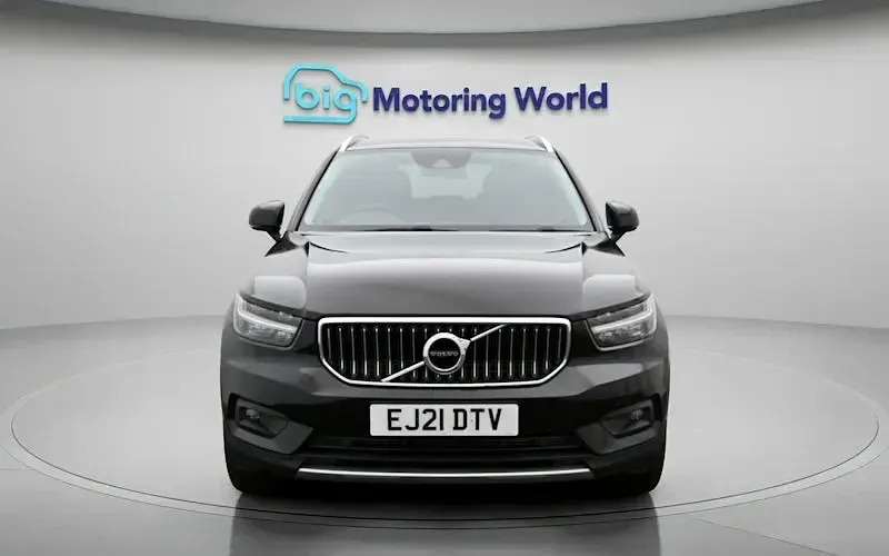 Used Volvo XC40 Inscription 262 HP (192 kW) 2021 Black SUV