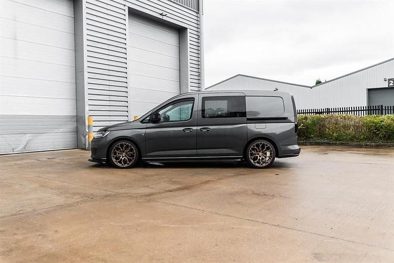 Used VW Caddy Maxi Pro 122 HP (89 kW) 2023 Grey MPV