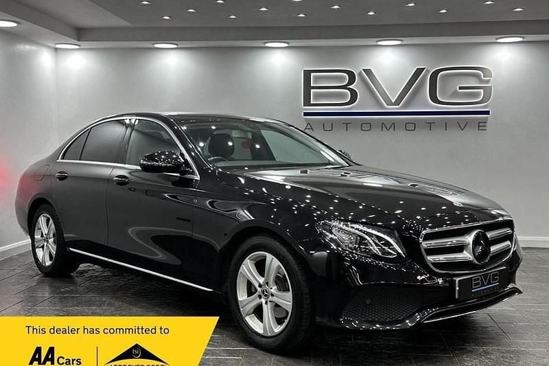 Black Used 2017 Mercedes E220 SE Sedan | £13,994 (Super price) - Image 1/1