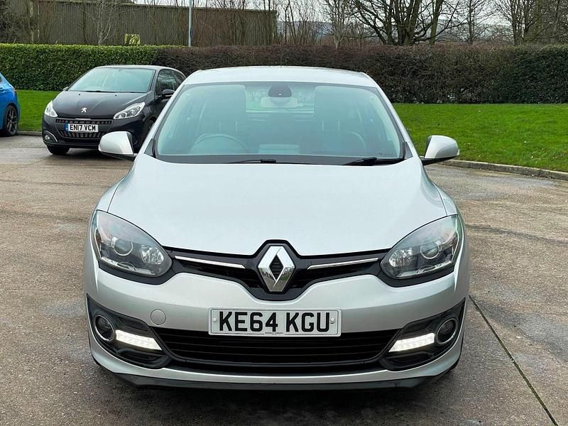 Used Renault Mégane III Dynamique 2015 Silver Hatchback