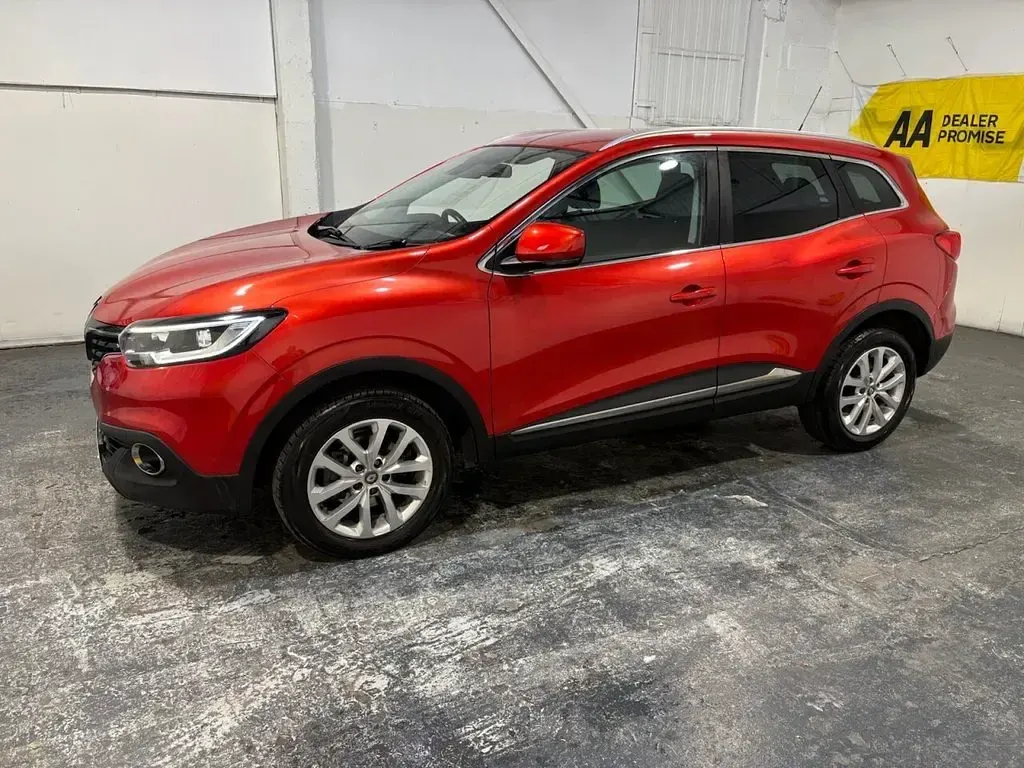 Used Renault Kadjar Dynamique 130 HP (95 kW) 2017 Red SUV