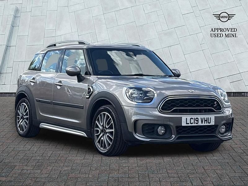 Used Mini Cooper S Countryman Sport 189 HP (139 kW) 2019 Silver SUV