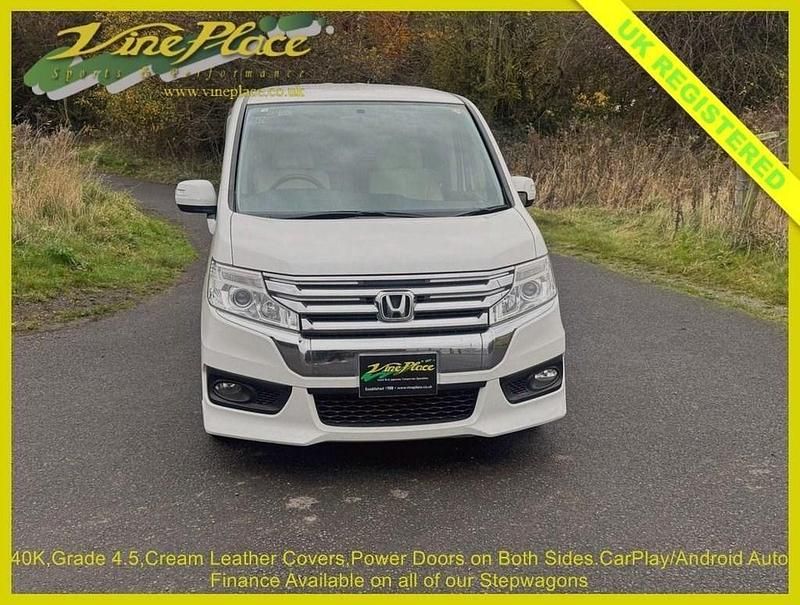 Used Honda Stepwgn S 2014 White MPV
