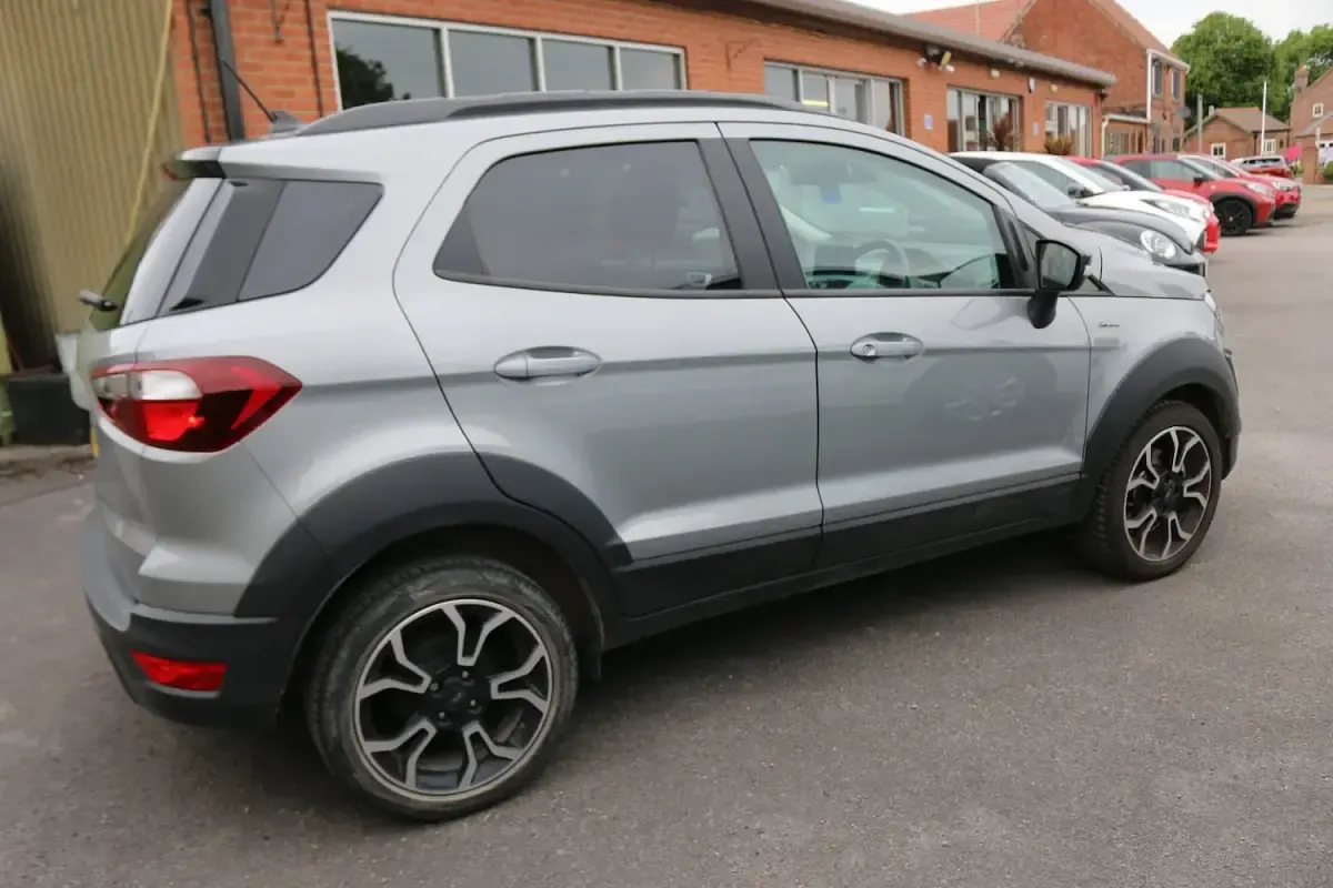 Used Ford Ecosport Active 125 HP (91 kW) 2023 Silver SUV