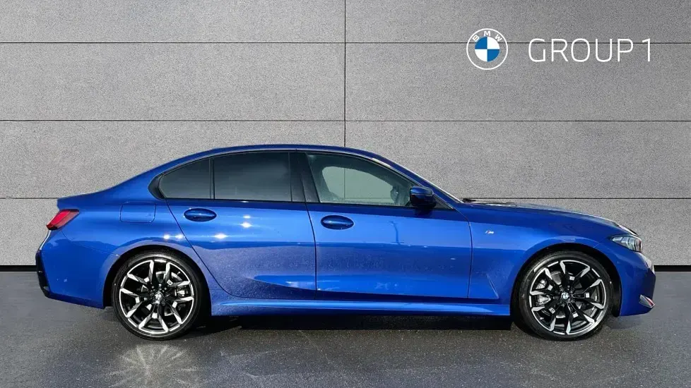 Used BMW 320 M Sport 184 HP (135 kW) 2026 Portimao blue Sedan