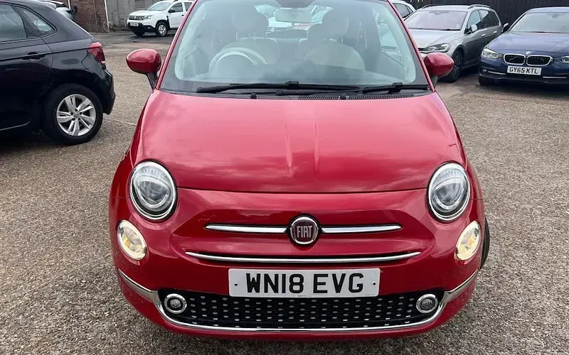 Used Fiat 500 Lounge 69 HP (50 kW) 2018 Red Hatchback
