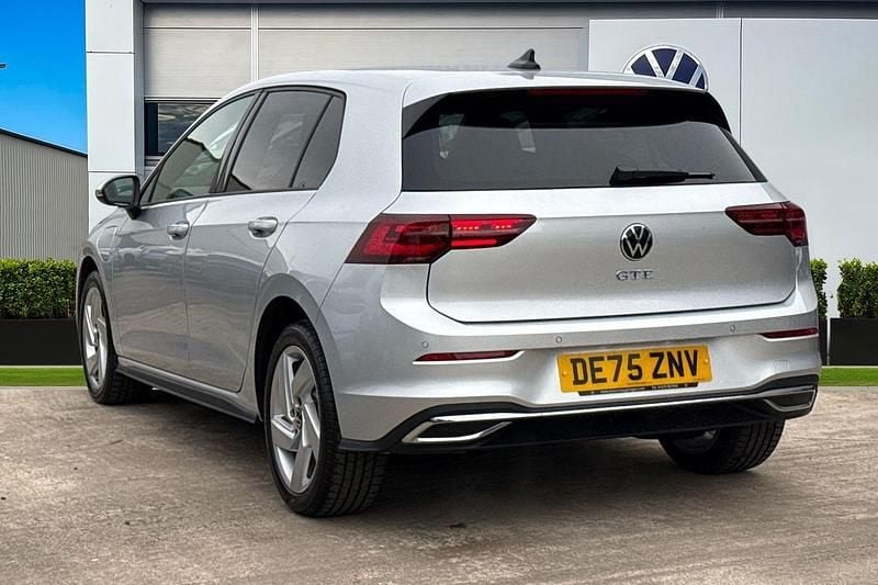 Used VW Golf VIII GTE 245 HP (180 kW) 2025 Silver Hatchback