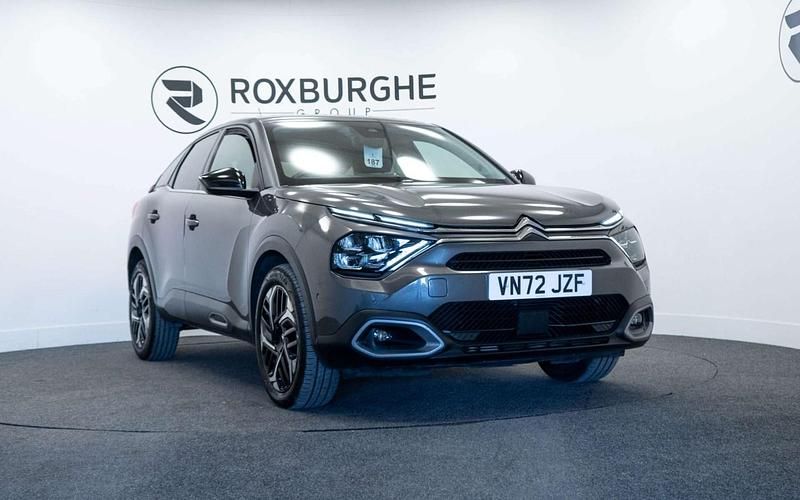 Usado Citroën C4 PureTech 2022 Cinzento SUV