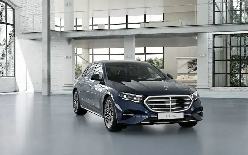 New Mercedes E200 AMG Line Premium Plus 204 HP (150 kW) 2026 Sedan