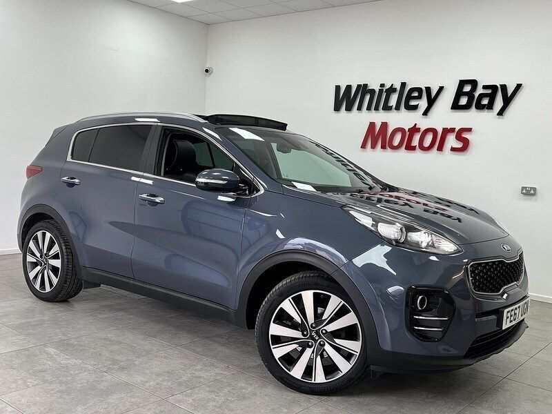 Blue Used 2017 Kia Sportage 2 SUV | £10,490 (Fair price) - Image 1/4