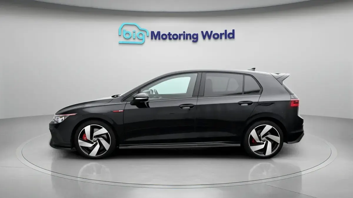 Used VW Golf VIII GTI Clubsport 300 HP (220 kW) 2023 Black Hatchback