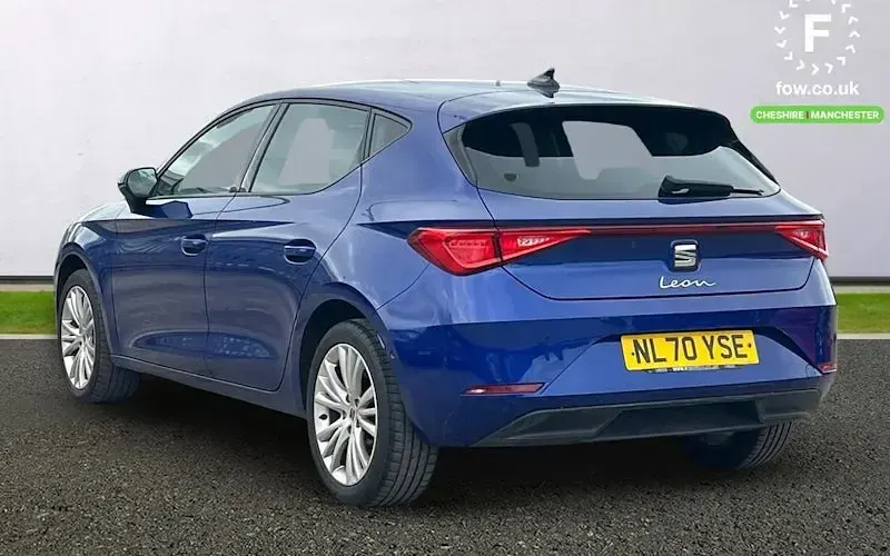 Used Seat Leon SE Dynamic 131 HP (96 kW) 2020 Hatchback