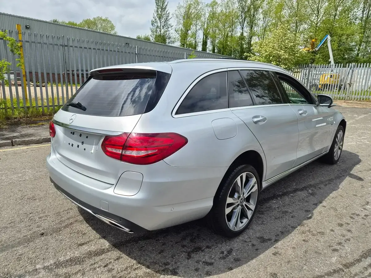 Used Mercedes C350e Premium 2017 Silver Estate