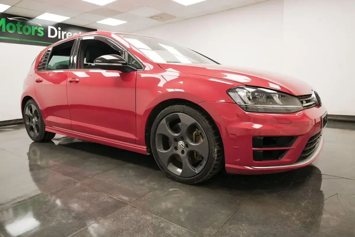 Used VW Golf VII R 2014 Red Hatchback
