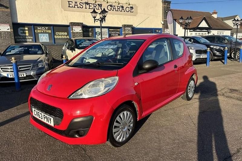 Red Used 2014 Peugeot 107 Access Hatchback | £2,495 (Fair price) - Image 1/1