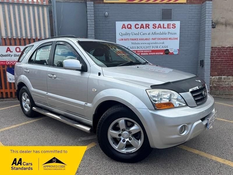 Silver Used 2009 Kia Sorento 2 SUV | £2,690 (Fair price) - Image 1/4