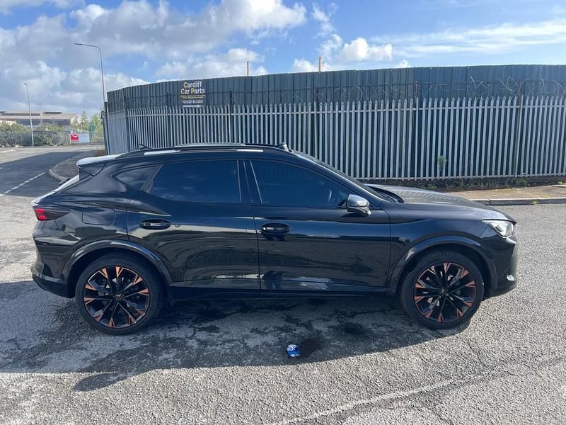 Begagnad Cupra Formentor 2025 Svart SUV