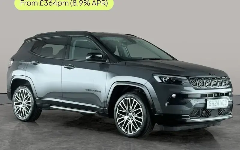 Usado Jeep Compass Altitude 131 HP (96 kW) 2024 SUV