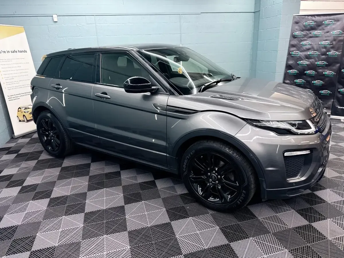 Used Land Rover Range Rover evoque Landmark 180 HP (132 kW) 2017 Grey Estate