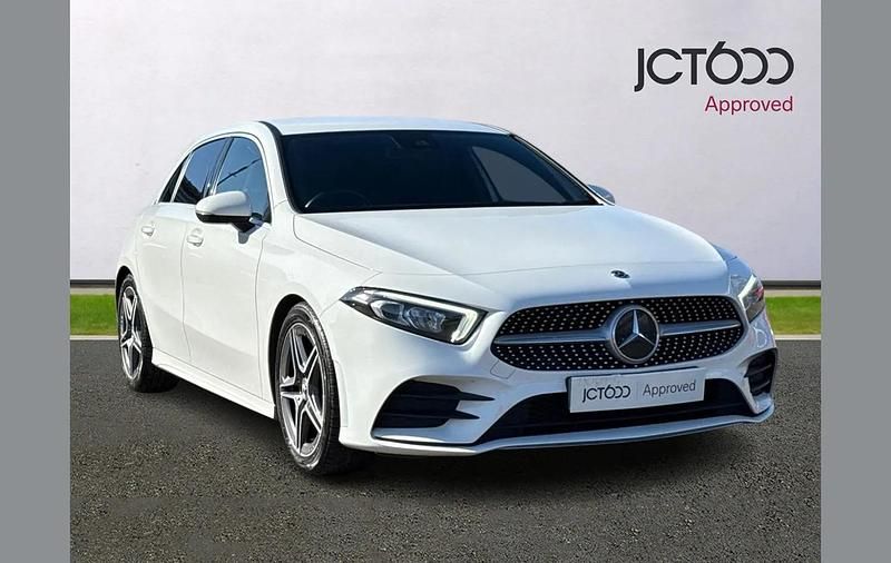 Used Mercedes A200 AMG line 161 HP (118 kW) 2020 White Hatchback