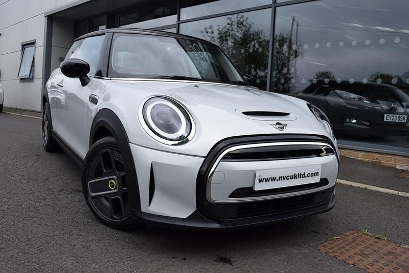 Silver Used 2022 Mini Cooper S Hatch Hatchback | £11,985 (Good price) - Image 1/4