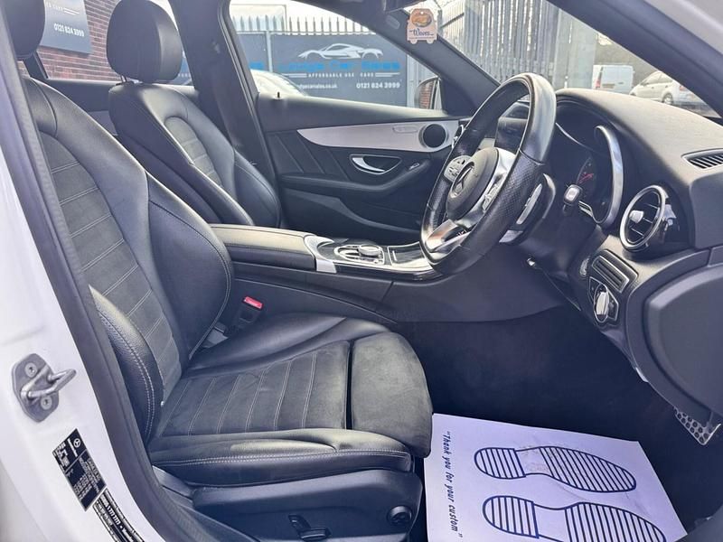 Used Mercedes C220 AMG line 194 HP (142 kW) 2018 White Estate