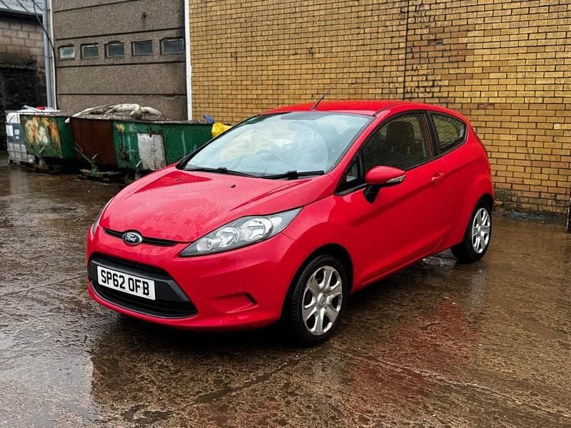Used Ford Fiesta Style 2012 Red Hatchback