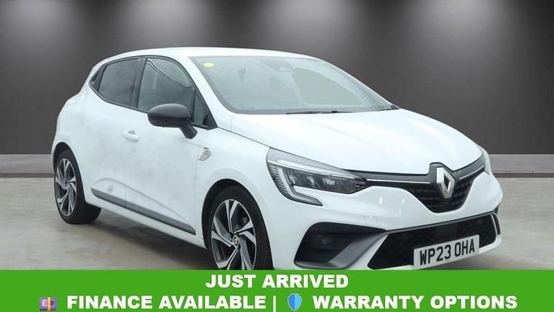 Used Renault Clio V RS Line 90 HP (66 kW) 2023 White Hatchback