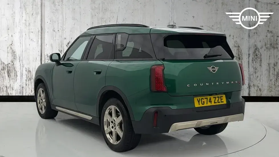 Used Mini Countryman 215 HP (158 kW) 2024 Green SUV