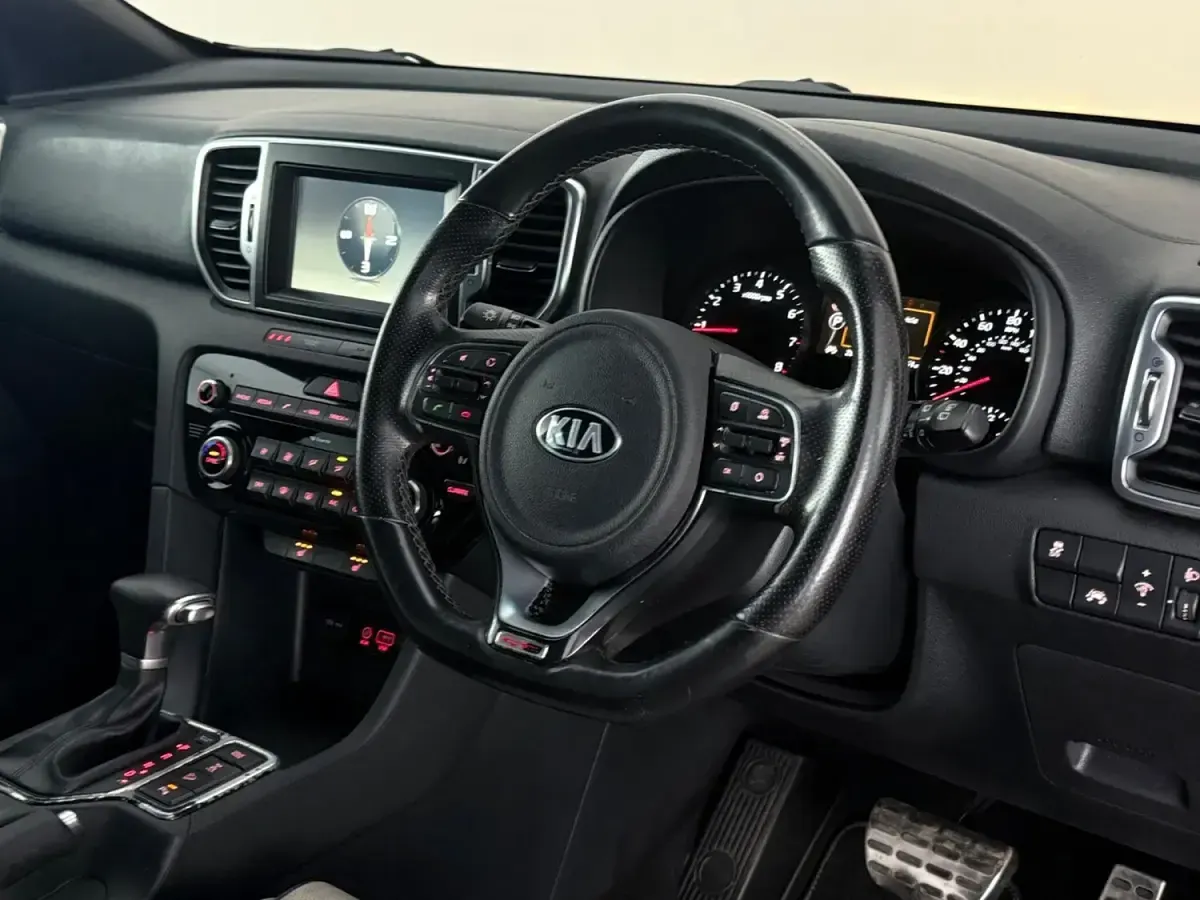 Used Kia Sportage GT-Line 177 HP (130 kW) 2016 Black SUV