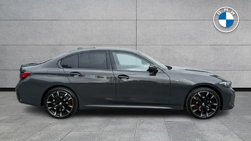 Used BMW 330 M Sport 288 HP (211 kW) 2026 Grey