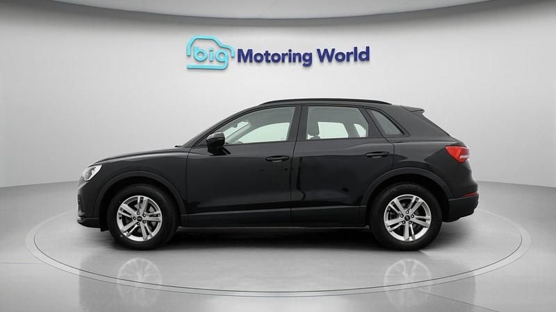 Used Audi Q3 148 HP (108 kW) 2021 Black SUV