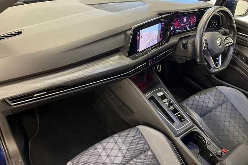 Used VW Golf VII R-line 150 HP (110 kW) 2020 Atlantic blue Hatchback