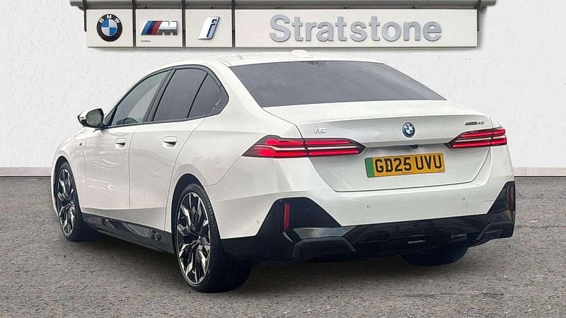 Used BMW i5 M Sport 246 kW (335 HP) 2025 White Sedan