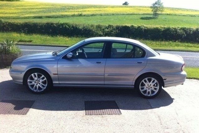 Used Jaguar X-type 231 HP (169 kW) 2002 Sedan