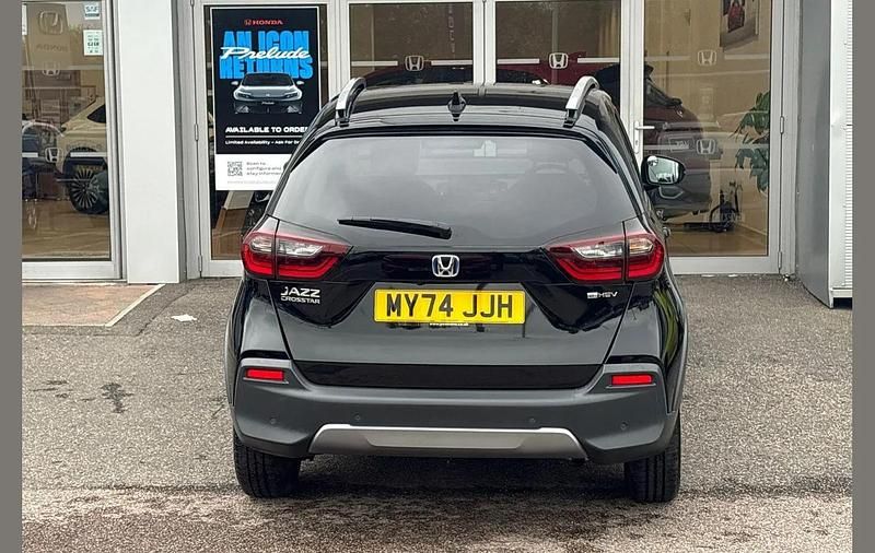 Used Honda Jazz Advance 122 HP (89 kW) 2024 Crystal black Hatchback