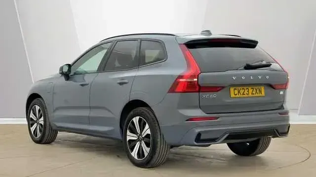 Used Volvo XC60 Plus 350 HP (257 kW) 2023 Thunder grey SUV