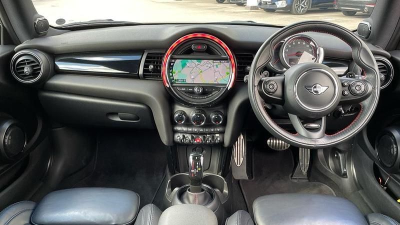 Used Mini John Cooper Works Hatch 228 HP (167 kW) 2020 Orange Hatchback